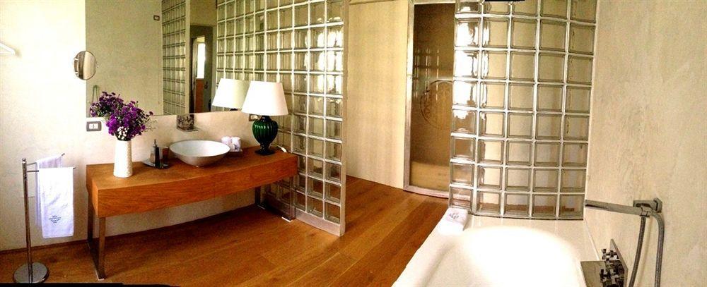 Relais Clivo Vaticano 2*